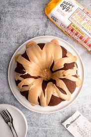 The nation's sweetheart is back with a brand new cookbook and tv series sharing her favourite easy and delicious family recipes for all occasions. Gingerbread Bundt Cake Confessions Of A Baking Queen
