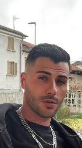 Video di CARMINE MAINIERI (@__carminemai) con orijinal ses