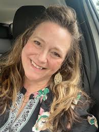 What are some upcoming single cruise trips or cruise tips?