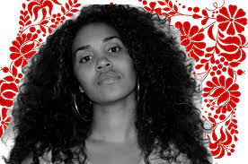Poet and novelist elizabeth acevedo fights writer's block with curry. Not Reading Elizabeth Acevedo Here S Why You Should By Cristina Escobar Latinamedia Co Medium