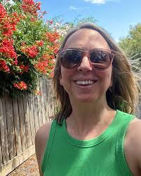 Liza Power's Instagram, Twitter & Facebook