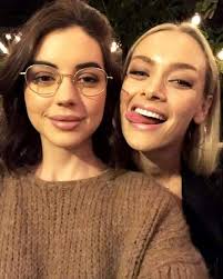 She first gained recognition for her roles as lolly allen in the soap opera neigh. So Vejo June E Tess Talvez Mary E Elisabeth Tmb Kkkk Adelaide Kane Adelaide Kane Instagram Reign Cast