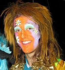 A crisp worth a packet: World's longest Hula Hoop snapped up for £712 after  bidding war