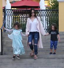 Megan fox is ready to introduce her new cub to the world! Megan Fox S Son Noah Five Wears Frozen Dress On Shopping Trip After Supportive Dad Brian Austin Green Slammed Critics Who Said He Shouldn T Let His Sons Wear Skirts