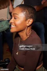 255 Lolo Spencer Photos & High Res Pictures