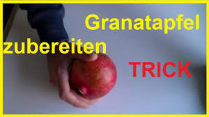 Anleitung Granatapfel Schalen Granatapfel Richtig Entkernen Granatapfel Essen Zubereiten Schneiden Youtube