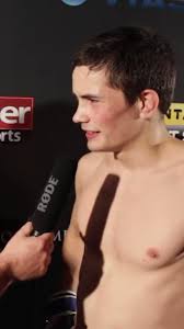 @CageWarriors's video Tweet