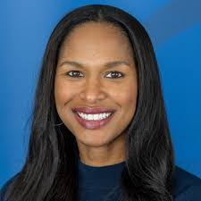 Lori Singleton's Instagram, Twitter & Facebook