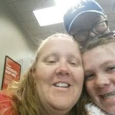 Sharon Chesson's Instagram, Twitter & Facebook