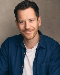 Gabriel Vick's Instagram, Twitter & Facebook