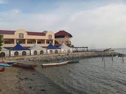 Melaka all inclusive spa hotels. Dinner At The Portuguese Village Melaka Magic Travel Blog