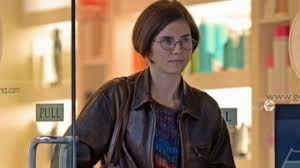 Amanda marie knox (born july 9, 1987) is an american woman who spent almost four years in an italian prison following her conviction for the 2007 murder of meredith kercher, a fellow exchange student who shared her apartment. Amanda Knox Frightened By Guilty Verdict And 28 Year Sentence Abc News