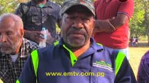 Simbu Governor Michael Dua challenged Students