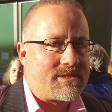 Sheffield trees activist could face jail for flouting injunction