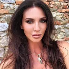 Biografie von Ermiona Lekbello