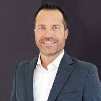 Peter Chmura's Instagram, Twitter & Facebook