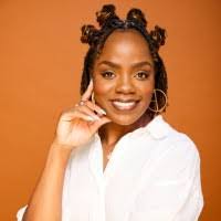 Alexandria Moore's Instagram, Twitter & Facebook