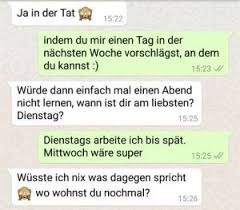 Ein klassisches erstes date kann sich an vielerlei orten abspielen, wie etwa einer örtlichen einkaufsmall, in einem kino (das sich in der mall befinden könnte), oder in einem schönen restaurant. Ein Date Zu Hause 5 Must Have Tipps 8 Date Ideen