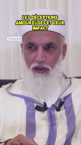 Dans ce cri du cœur poignant, une jeune fille de 20 ans partage son  parcours semé d'embûches et ses déceptions amoureuses. À travers ses  expériences avec 5, 6, voire 10 garçons,