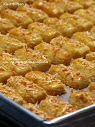 Kaastengels Ini Tanpa Telur Dalam Adonannya Rasanya Ngeju Banget Karena Pake Edam Dan Parmesan Gunakan Butter Makanan Dan Minuman Ide Makanan Resep Sederhana