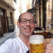 How to accept gifts in Forza Horizon 5?