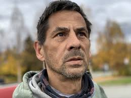 Kodiak man's protest over hospital visitation policy ends in stalemate