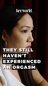 How To Build A Singaporean Woman