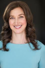 Miriam Davidson's Instagram, Twitter & Facebook