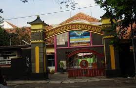 Berikut daftar jurusan di unnes + fakultas terbaru tahun 2021 universitas negeri semarang telah membuka 4 prodi di jenjang d3 serta 1 prodi di jenjang profesi sejak beberapa tahun silam. Smk Negeri 4 Semarang Beranda Facebook