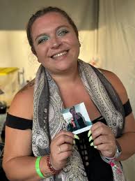 Free narcan and lemonade available at Sherwood Court Bar