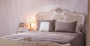 Le testate del letto in stile barocco certo non saranno modernissime in fatto. Cuscini Per Testata Letto Morbide Decorazioni Dalani E Ora Westwing