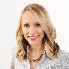 Kara Whitten's Instagram, Twitter & Facebook