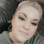 Ashley Dechert's Instagram, Twitter & Facebook