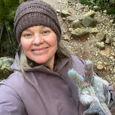 📲 Visit 🔗 [https://linktr.ee/girlstrong](https://linktr.ee/girlstrong)  for details and registration, or email us at  [hello@wearegirlstrong.com](mailto:hello@wearegirlstrong.com) with any  questions! 🎉 Are you looking for a program to help better ...