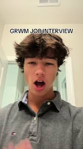 How to Dress for An Interview for Men As A Server