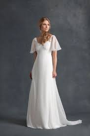 Emma Hunt London Wedding Dresses Designed With Elegant Simplicity In Mind Love My Dress Uk Wedding Blog Wedding Directory Dresses Dresses Uk Silk Wedding Dress