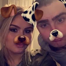 Holly Dye-Clark (@hollydyeclark)