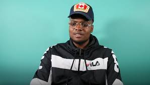 Une chanson engagée pour une compréhension globale. L Auteur De L Hymne Des Gilets Jaunes Le Rappeur Kopp Johnson Demissionne Pour Se Consacrer A La Musique Cnews