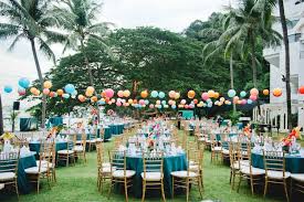 Kevin And Kelly S Fun Tastic Wedding At Shangri La Rasa Sentosa Wedding Venues Beach Beach Wedding Reception Food Diy Beach Wedding