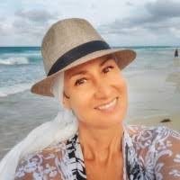 100+ Profile mit dem Suchbegriff „Sandy Herrmann“