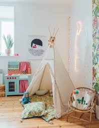 Visite Deco De La Maison Retro Boheme De Celine Du Blog Au Detour D Un Chemin Decoration Chambre Bebe Couleur Interieure Deco