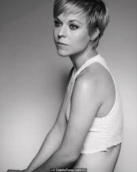 Tina Majorino braless and pokies photos 