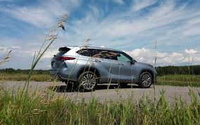 Toyotanation forum is a community dedicated to all toyota models. 2020 Toyota Highlander Hybrid Stellar Fuel Economy Trumps Performance The Car Guide