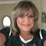 Karen Maniscalco's Instagram, Twitter & Facebook