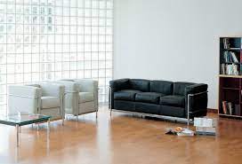 Sie eignen sich besonders für kleine räume mit wenig stellfläche. Lc2 Sofa 3 Seater Chrome Plated Frame Cassina Leder Scozia Verde Olivia Cassina Lc2 Sofa3 Scozia Verde