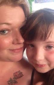 Amber Gregory's Instagram, Twitter & Facebook