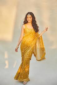 What caught everyone's attention was. Shraddha Shraddhakapoor Twitter