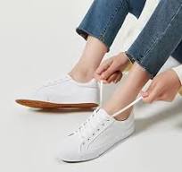 SERNIAL Women's White Tennis Shoes PU Leather Sneakers Casual Walking Shoes  for Women(White,US9)
