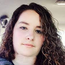 Autumn Hinkle's Instagram, Twitter & Facebook