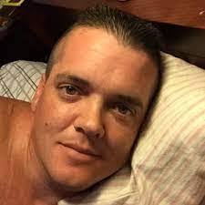 Chris Eckenrode's Instagram, Twitter & Facebook